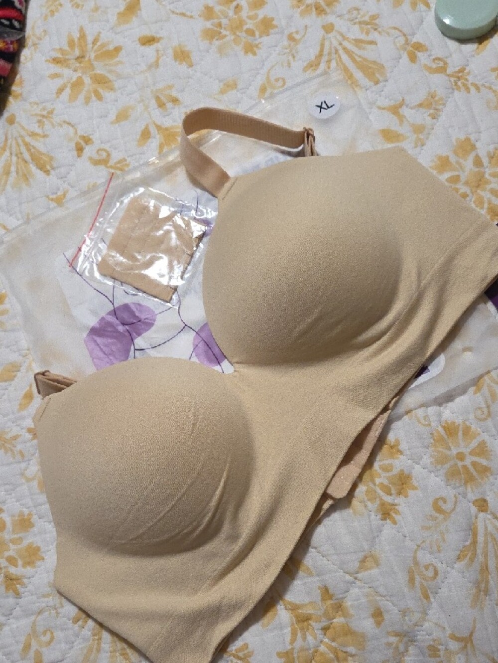 Body & Bra Nude T-Shirt Bra - Smooth Molded Cups XL